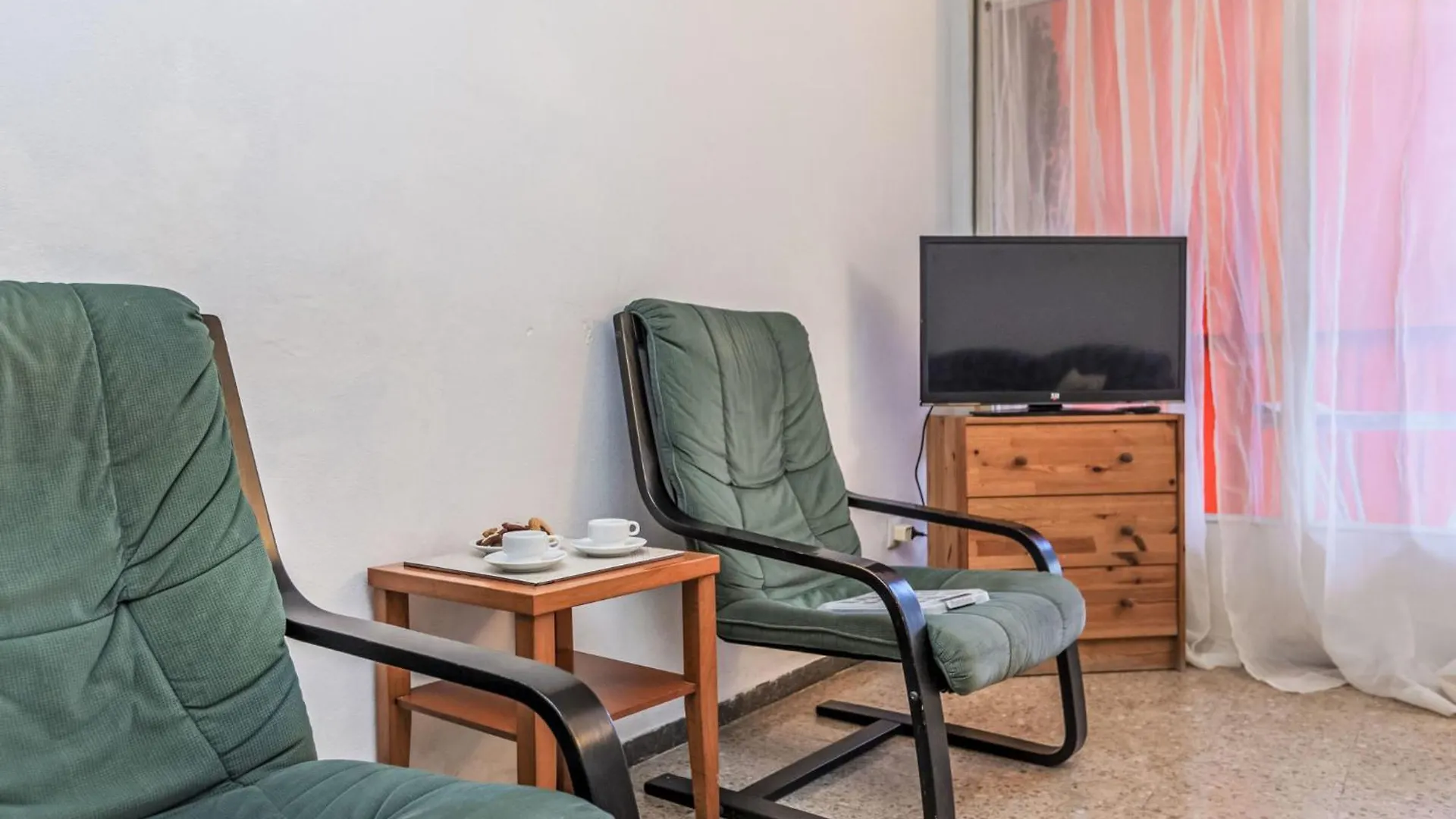 Apartment Palmeras By Interhome ブラナス